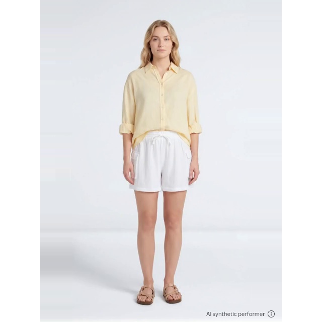 thumbnail enriched-apparel-video image 2 of Time and Tru Women's Double Cloth Cargo Shorts, 100% Cotton, Sizes XS-XXXL, 2 of 7